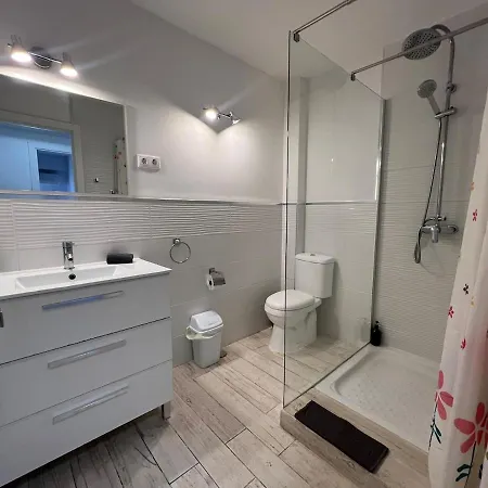 아파트 Evans Realty Cg 2 Linea Playa Centro Boliches 푸엔히롤라