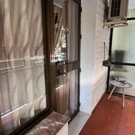 Evans Realty Cg 2 Linea Playa Centro Boliches * 푸엔히롤라