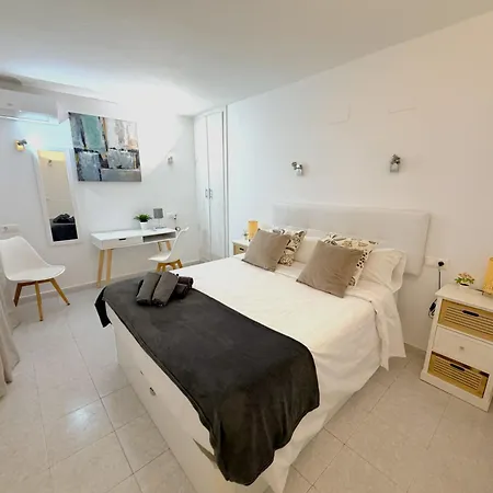 Apartman Evans Realty Cg 2 Linea Playa Centro Boliches