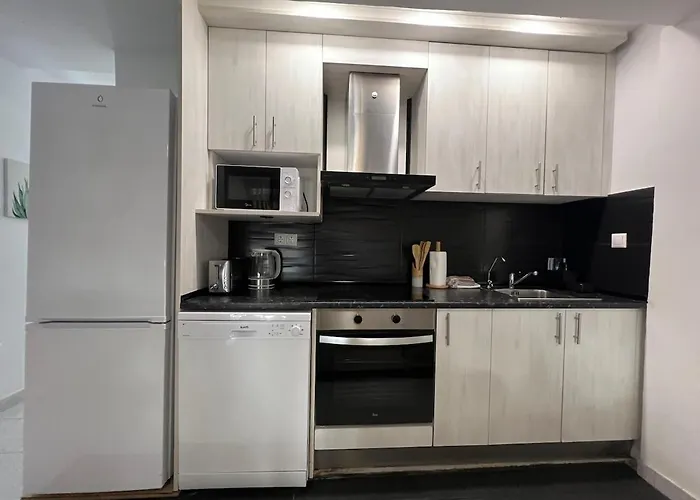 Evans Realty Cg 2 Linea Playa Centro Boliches * Fuengirola