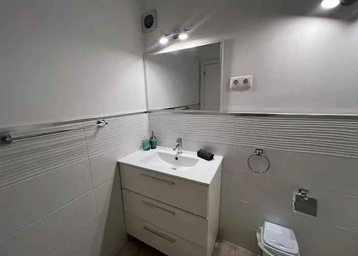 Apartment Evans Realty Cg 2 Linea Playa Centro Boliches *