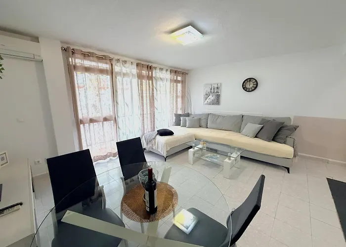 Evans Realty Cg 2 Linea Playa Centro Boliches Apartamento Fuengirola