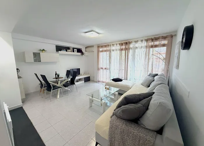 Evans Realty Cg 2 Linea Playa Centro Boliches *